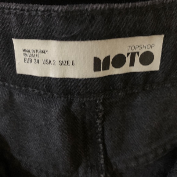 Top shop demin skirt🐰 - Picture 4 of 5